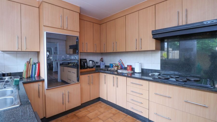 3 Bedroom Property for Sale in Fourways Gauteng