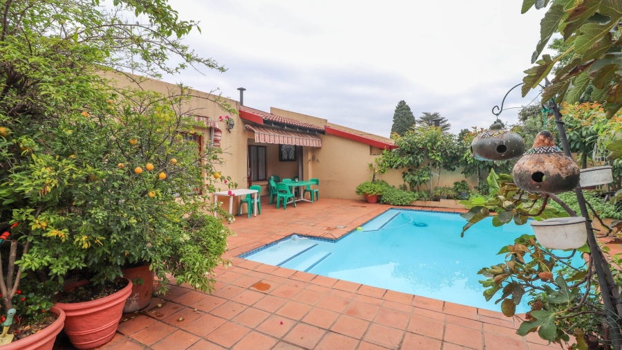 3 Bedroom Property for Sale in Fourways Gauteng