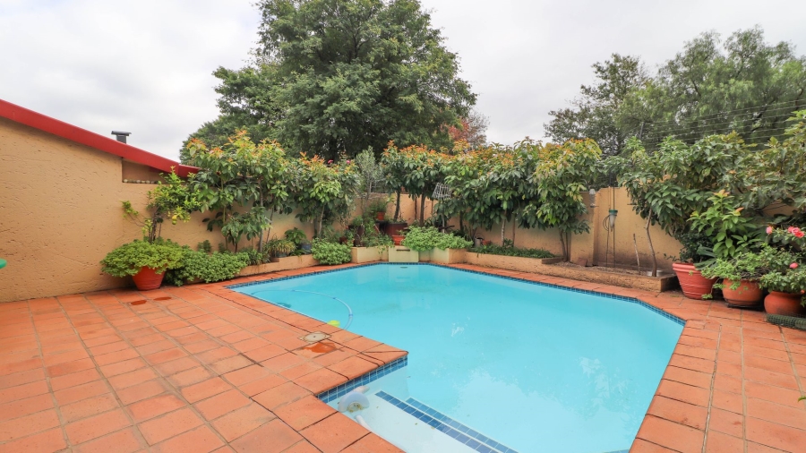 3 Bedroom Property for Sale in Fourways Gauteng