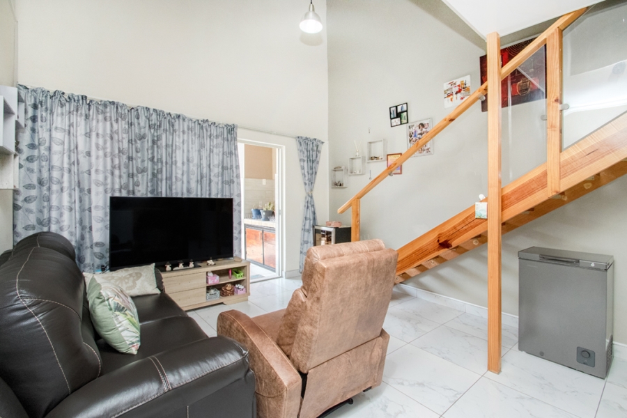 2 Bedroom Property for Sale in Sundowner Gauteng