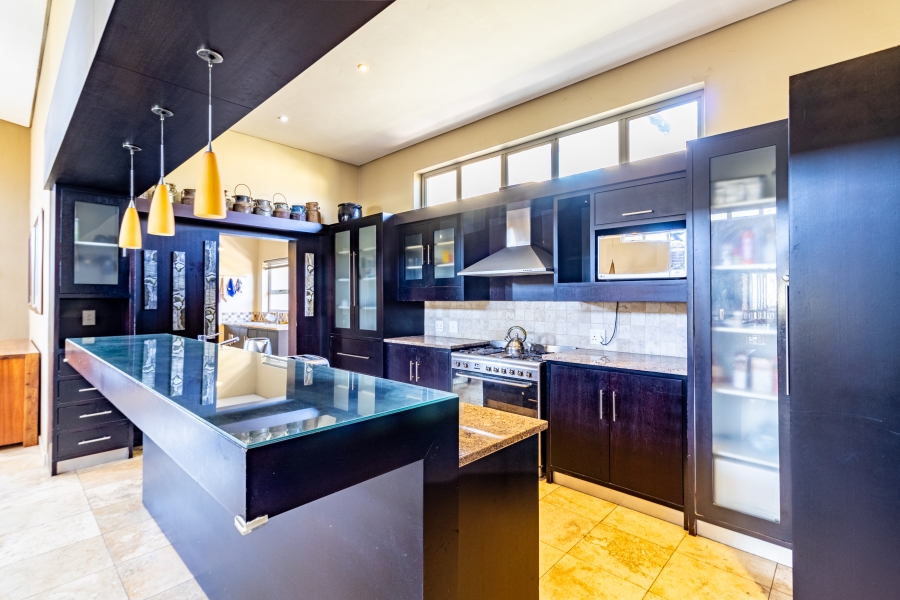 To Let 4 Bedroom Property for Rent in Willow Acres Gauteng