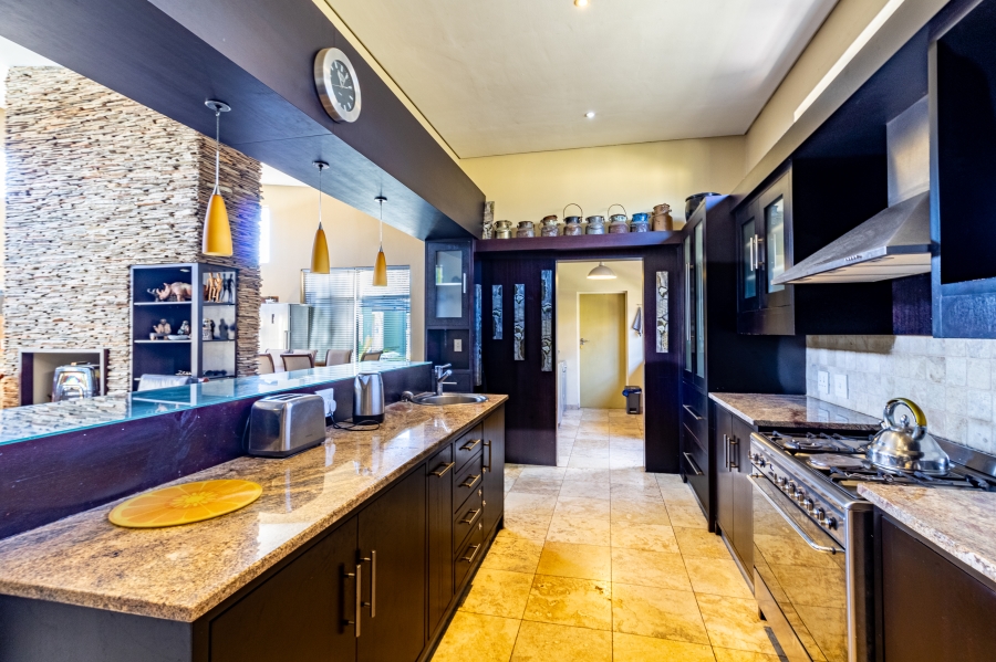 To Let 4 Bedroom Property for Rent in Willow Acres Gauteng
