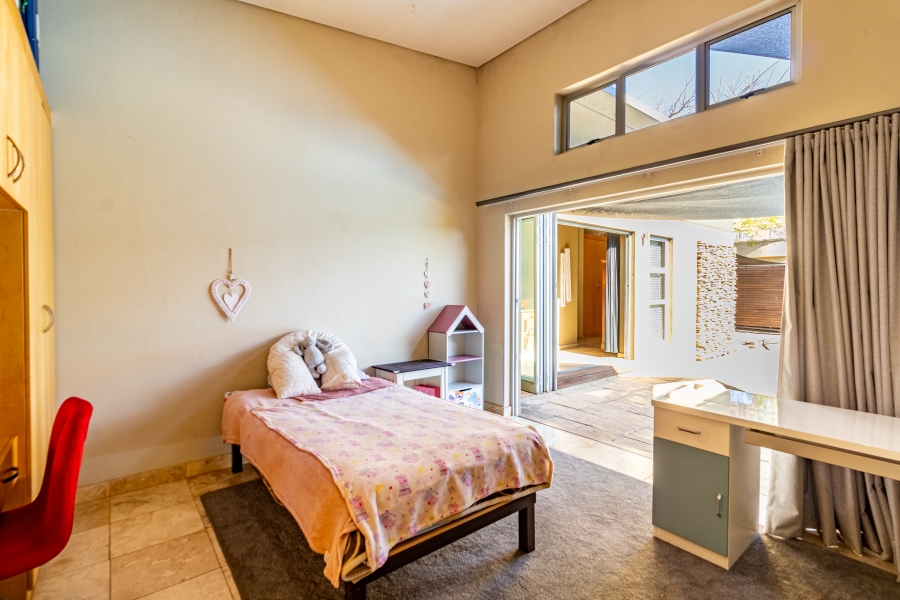 To Let 4 Bedroom Property for Rent in Willow Acres Gauteng