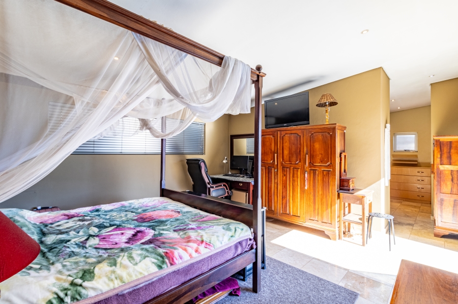 To Let 4 Bedroom Property for Rent in Willow Acres Gauteng