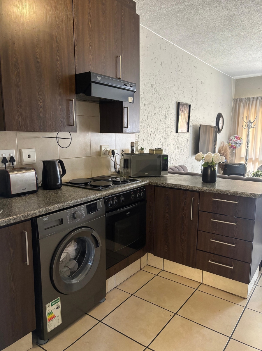0 Bedroom Property for Sale in Lonehill Gauteng