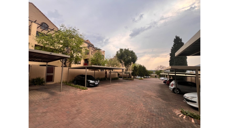 0 Bedroom Property for Sale in Lonehill Gauteng