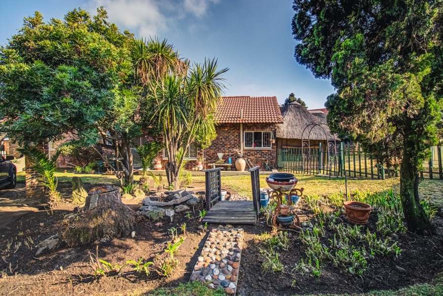 3 Bedroom Property for Sale in Croydon Gauteng