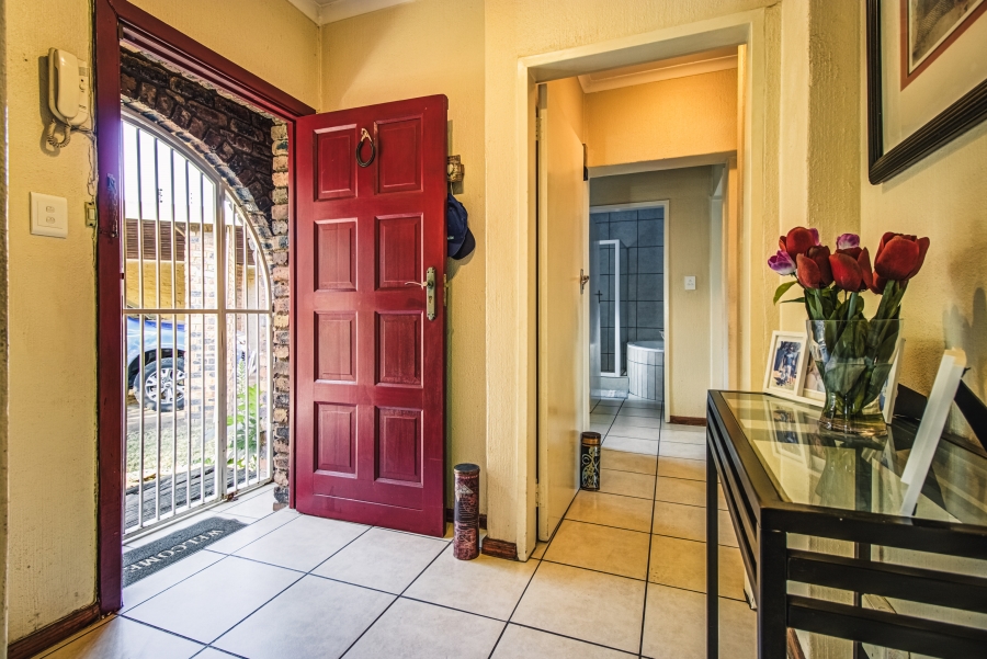 3 Bedroom Property for Sale in Croydon Gauteng