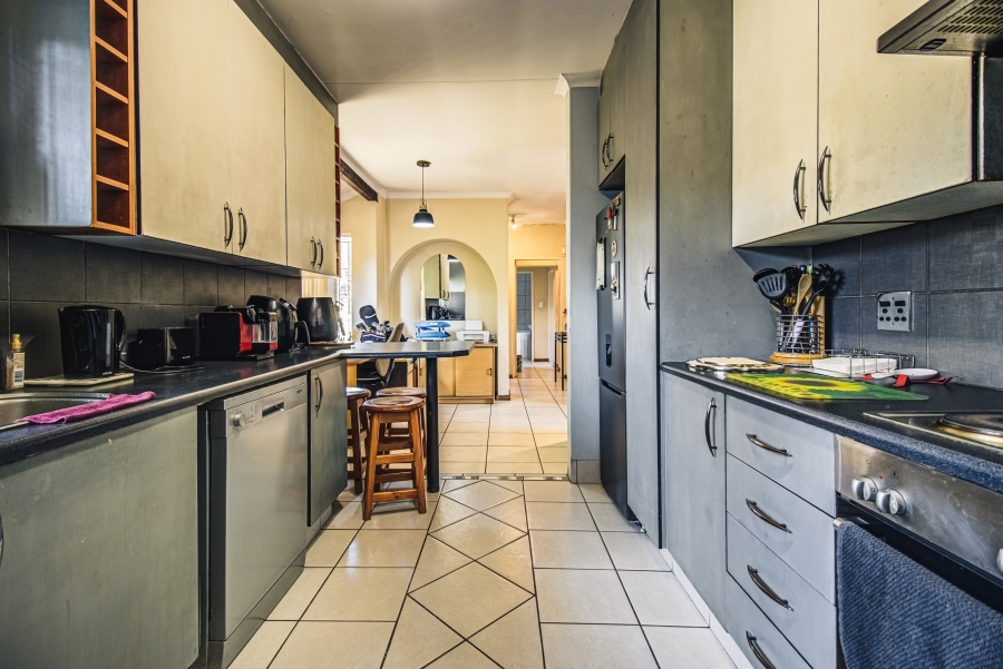 3 Bedroom Property for Sale in Croydon Gauteng