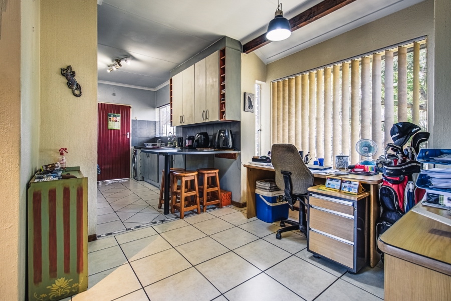 3 Bedroom Property for Sale in Croydon Gauteng