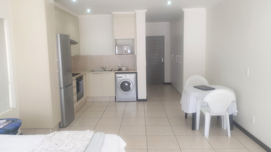 To Let 1 Bedroom Property for Rent in Sunninghill Gauteng