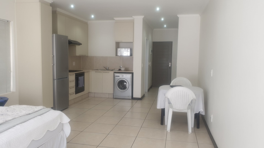 To Let 1 Bedroom Property for Rent in Sunninghill Gauteng