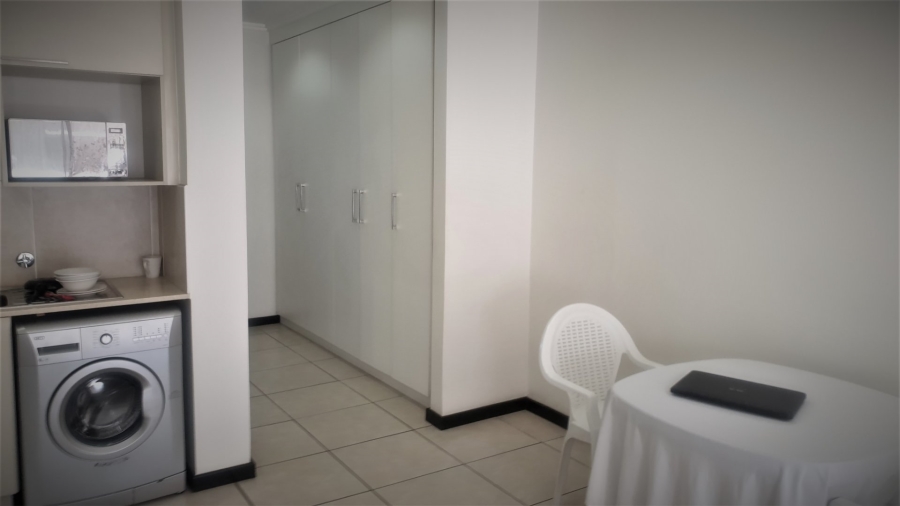 To Let 1 Bedroom Property for Rent in Sunninghill Gauteng
