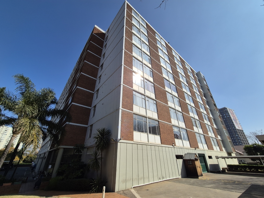 To Let 1 Bedroom Property for Rent in Bedford Gardens Gauteng