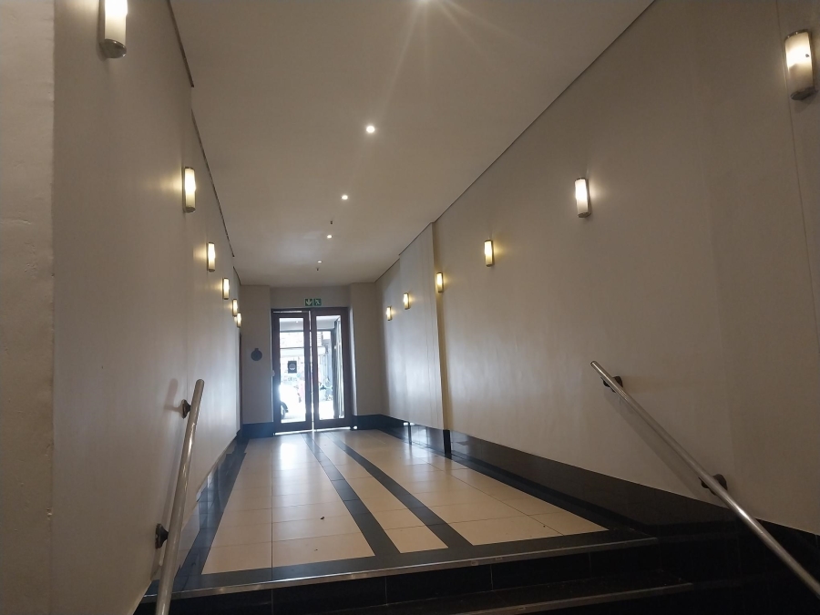 1 Bedroom Property for Sale in Johannesburg Central Gauteng