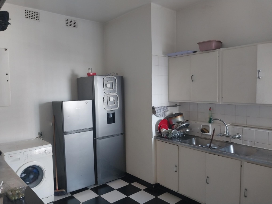 1 Bedroom Property for Sale in Johannesburg Central Gauteng