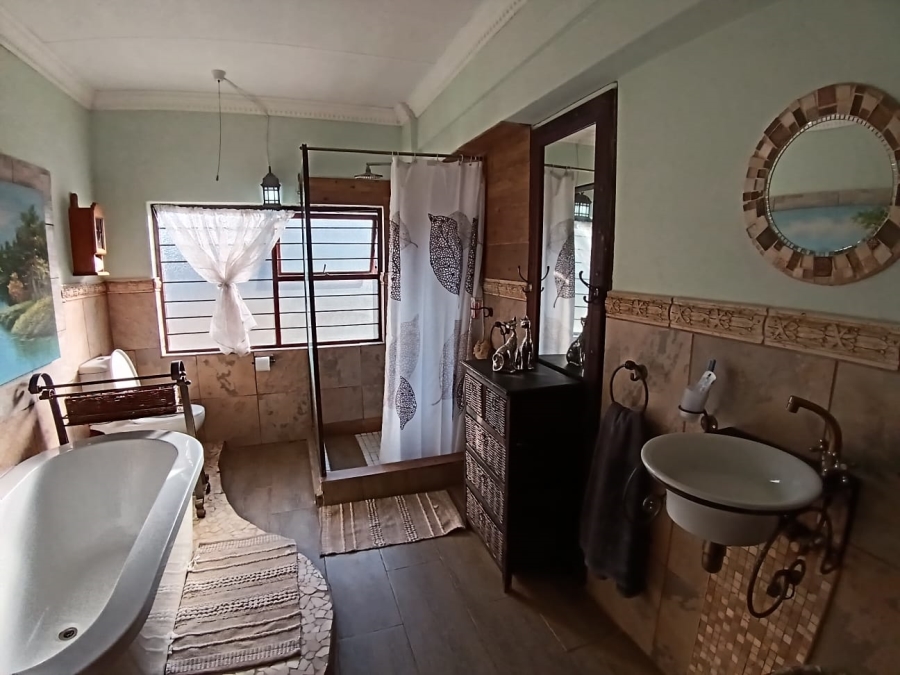 3 Bedroom Property for Sale in Selection Park Gauteng