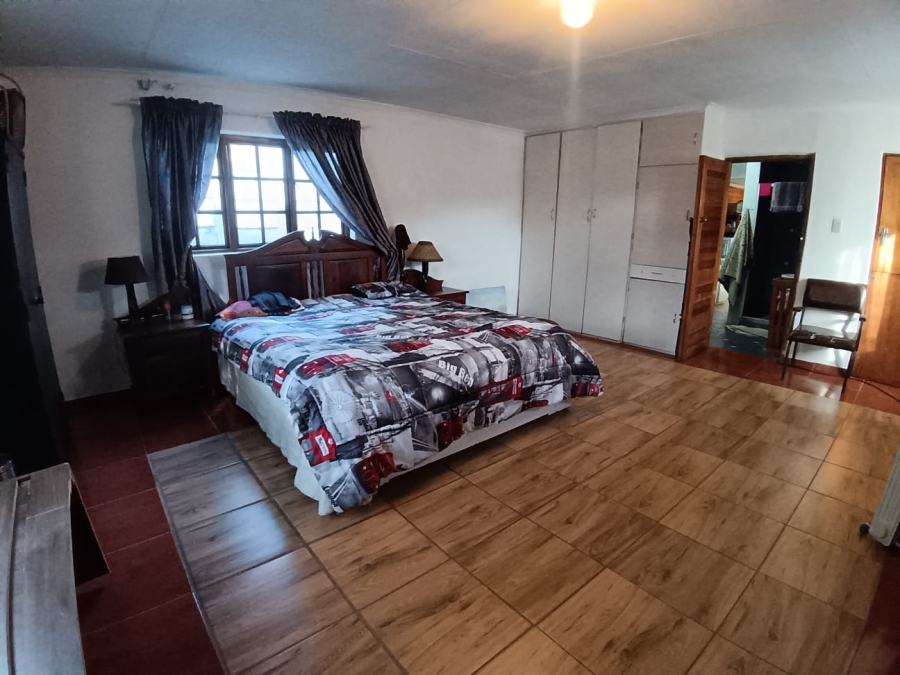 3 Bedroom Property for Sale in Selection Park Gauteng