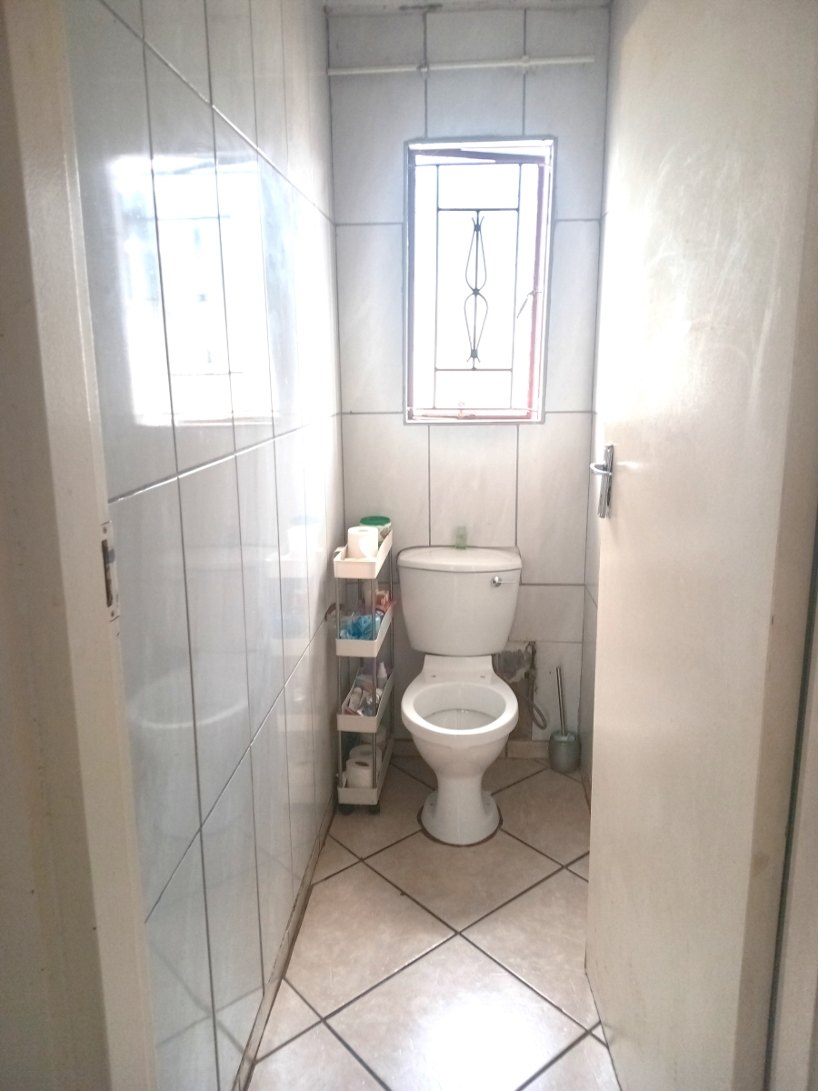 3 Bedroom Property for Sale in Clayville Gauteng