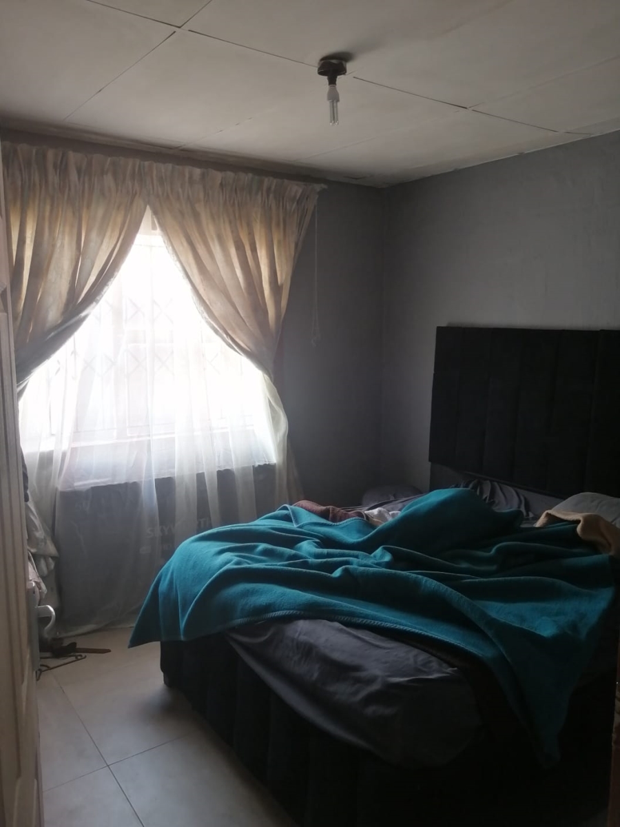 1 Bedroom Property for Sale in Tsakane Ext 5 Gauteng