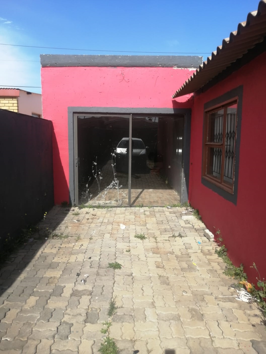 1 Bedroom Property for Sale in Tsakane Ext 5 Gauteng