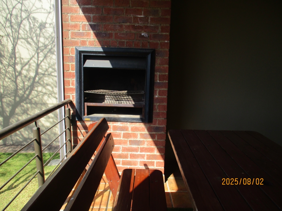 To Let 2 Bedroom Property for Rent in Carlswald Gauteng