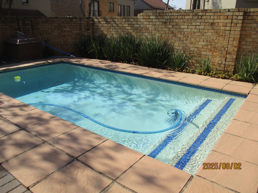 To Let 2 Bedroom Property for Rent in Carlswald Gauteng