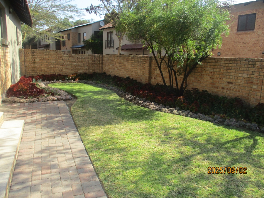 To Let 2 Bedroom Property for Rent in Carlswald Gauteng