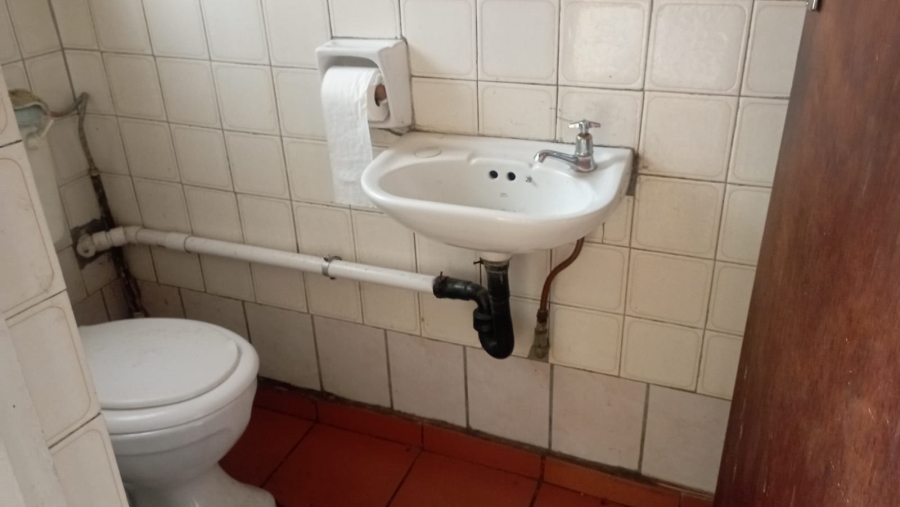 To Let 3 Bedroom Property for Rent in Elsburg Gauteng