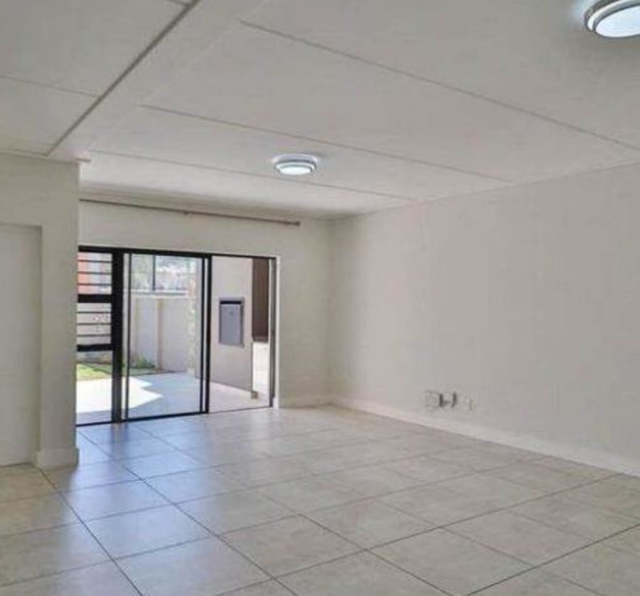 To Let 3 Bedroom Property for Rent in Allandale Gauteng
