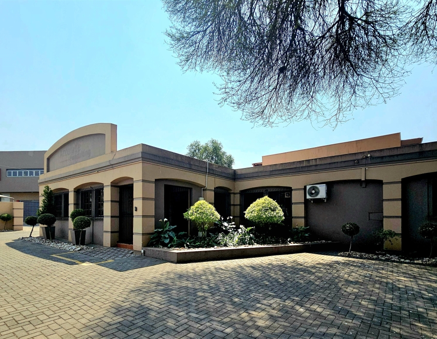 To Let commercial Property for Rent in Doringkloof Gauteng