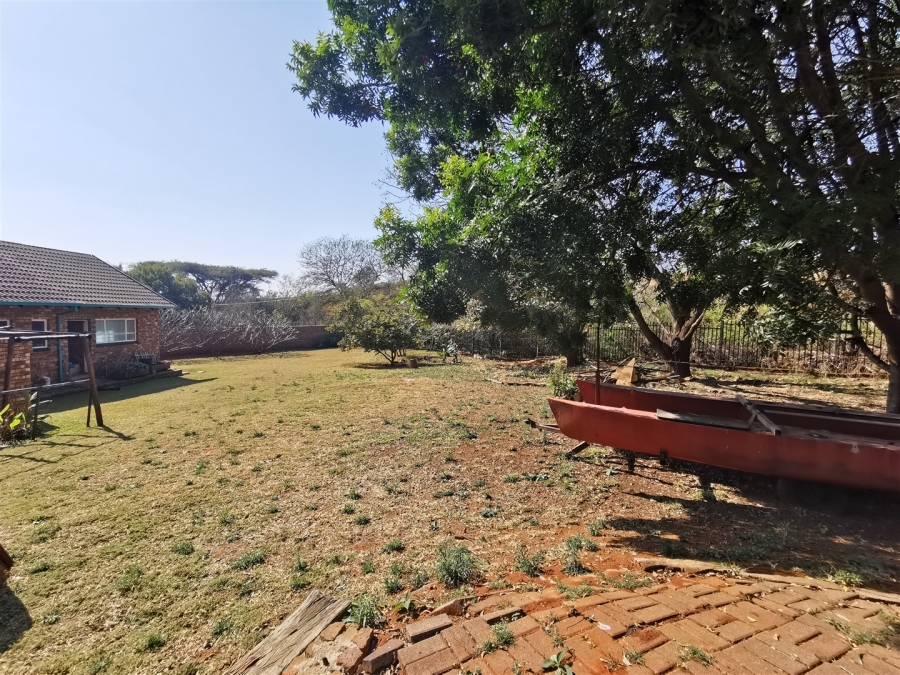 4 Bedroom Property for Sale in Karenpark Gauteng