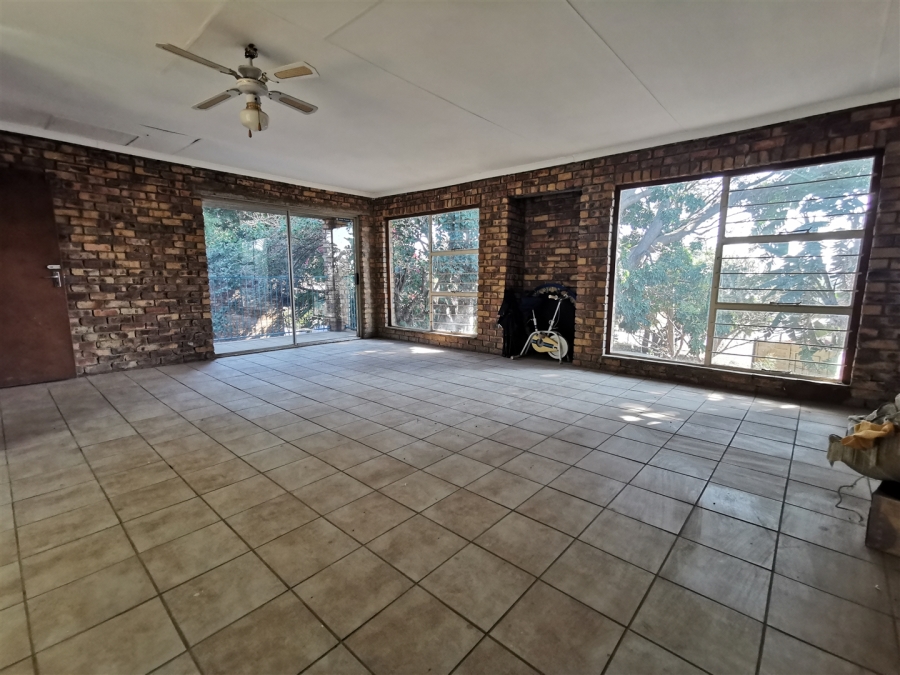 4 Bedroom Property for Sale in Karenpark Gauteng