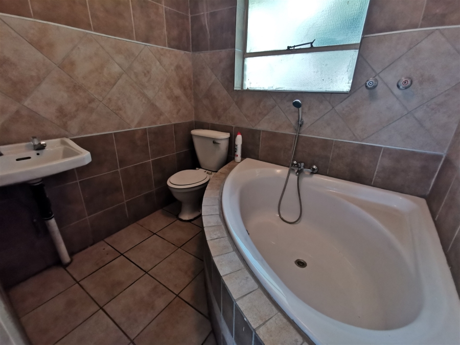 4 Bedroom Property for Sale in Karenpark Gauteng