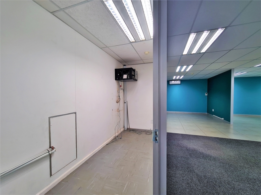 To Let commercial Property for Rent in Constantia Kloof Gauteng