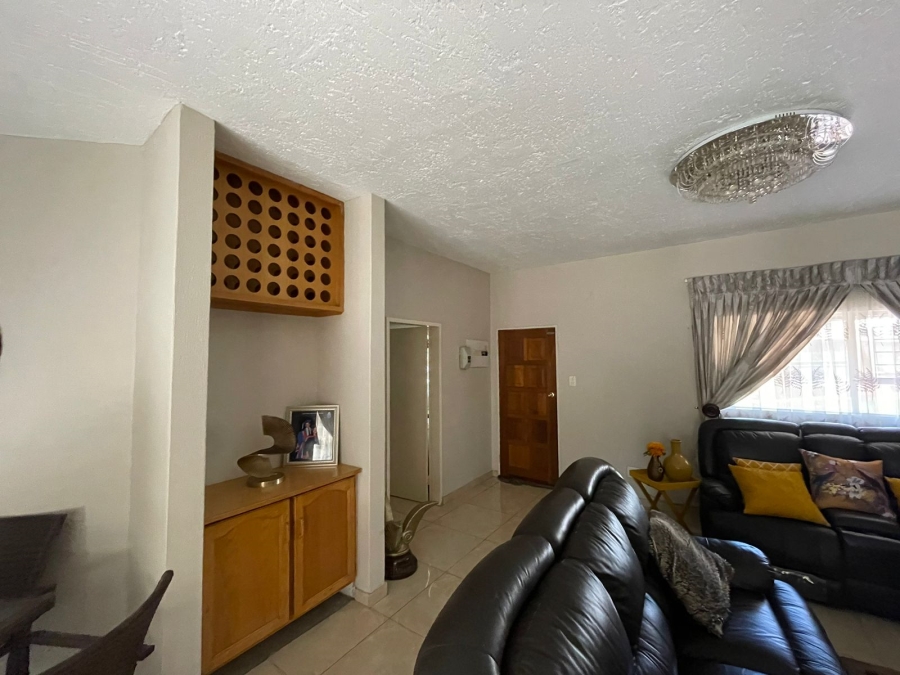 2 Bedroom Property for Sale in Vanderbijlpark CE Gauteng