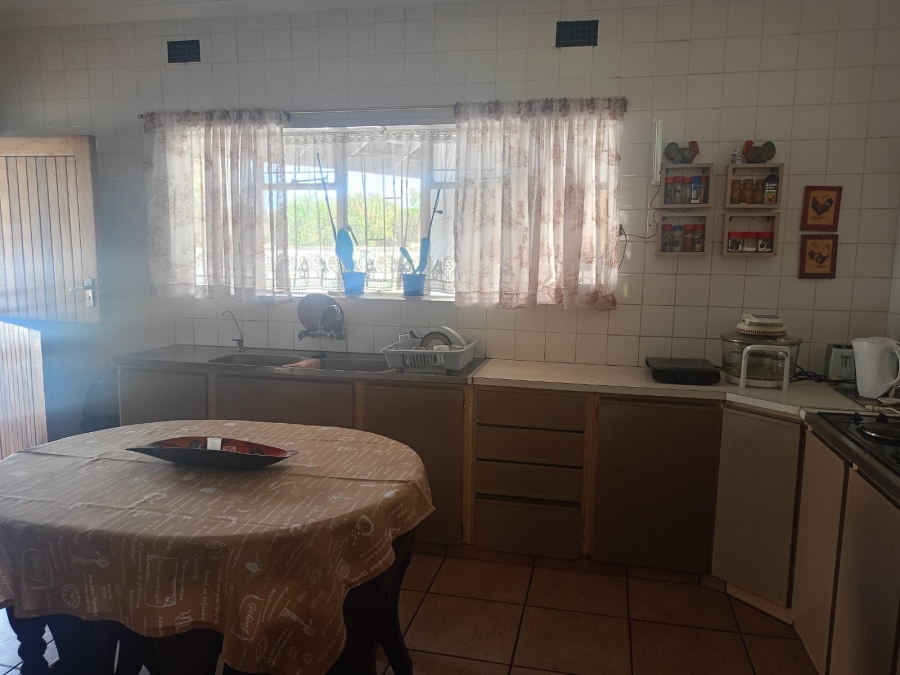 4 Bedroom Property for Sale in Sonland Park Gauteng
