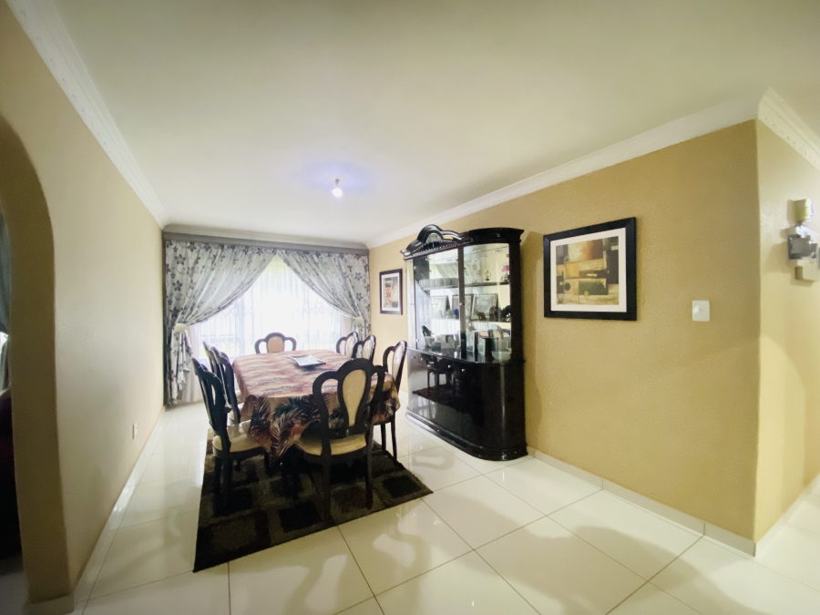 3 Bedroom Property for Sale in Sonland Park Gauteng