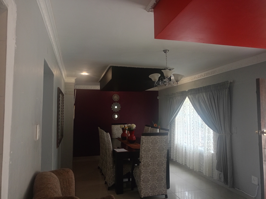 4 Bedroom Property for Sale in Sonland Park Gauteng