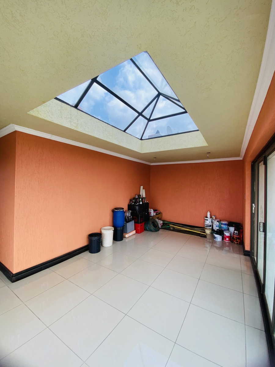 4 Bedroom Property for Sale in Three Rivers East Gauteng