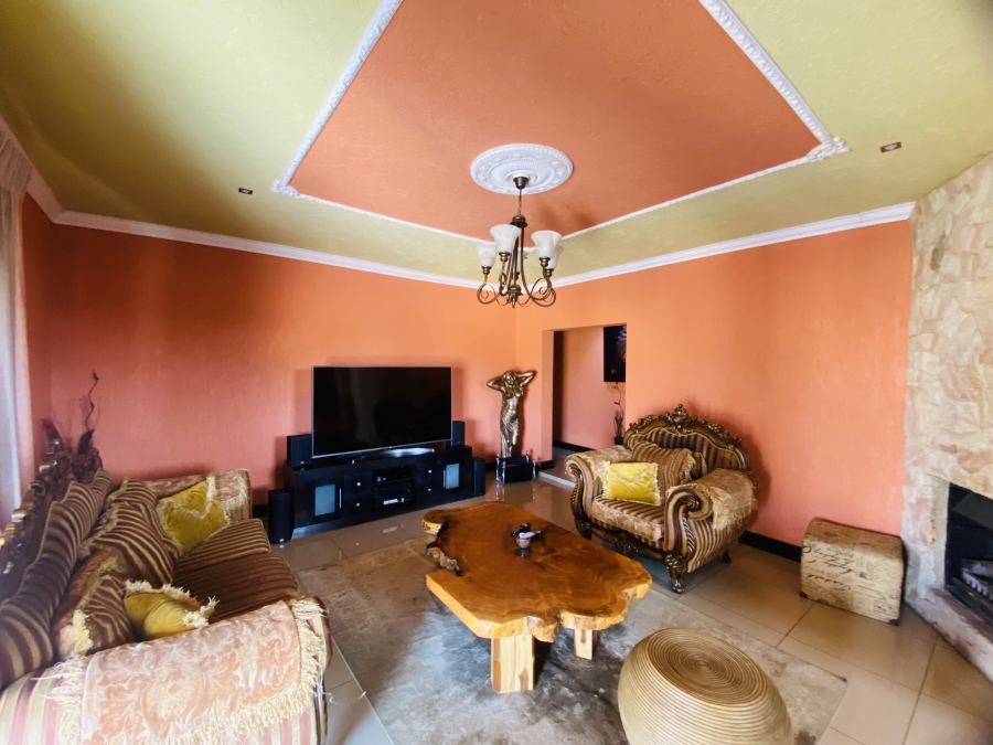 4 Bedroom Property for Sale in Three Rivers East Gauteng