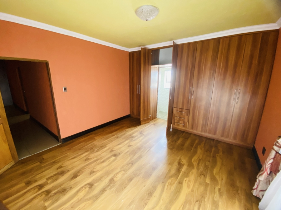 4 Bedroom Property for Sale in Three Rivers East Gauteng