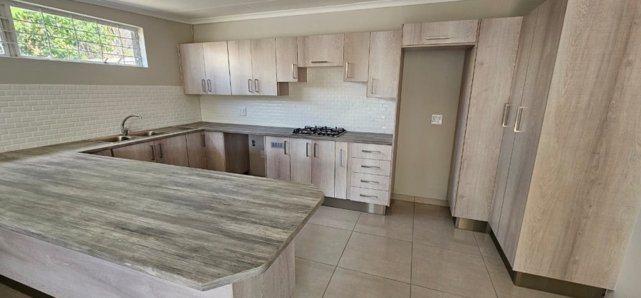 4 Bedroom Property for Sale in Three Rivers Gauteng