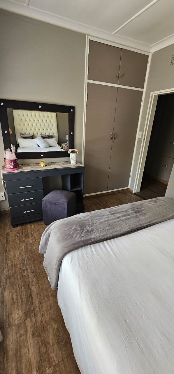 4 Bedroom Property for Sale in Three Rivers Gauteng