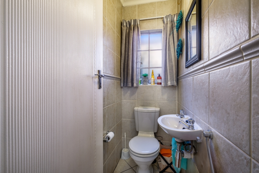 3 Bedroom Property for Sale in Sundowner Gauteng