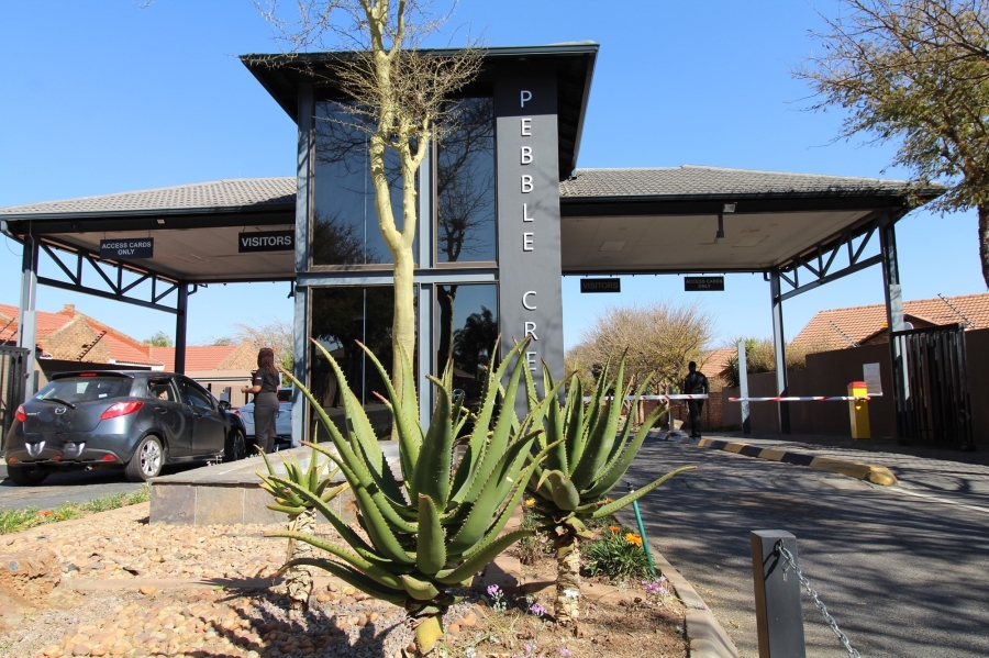2 Bedroom Property for Sale in Greenstone Hill Gauteng