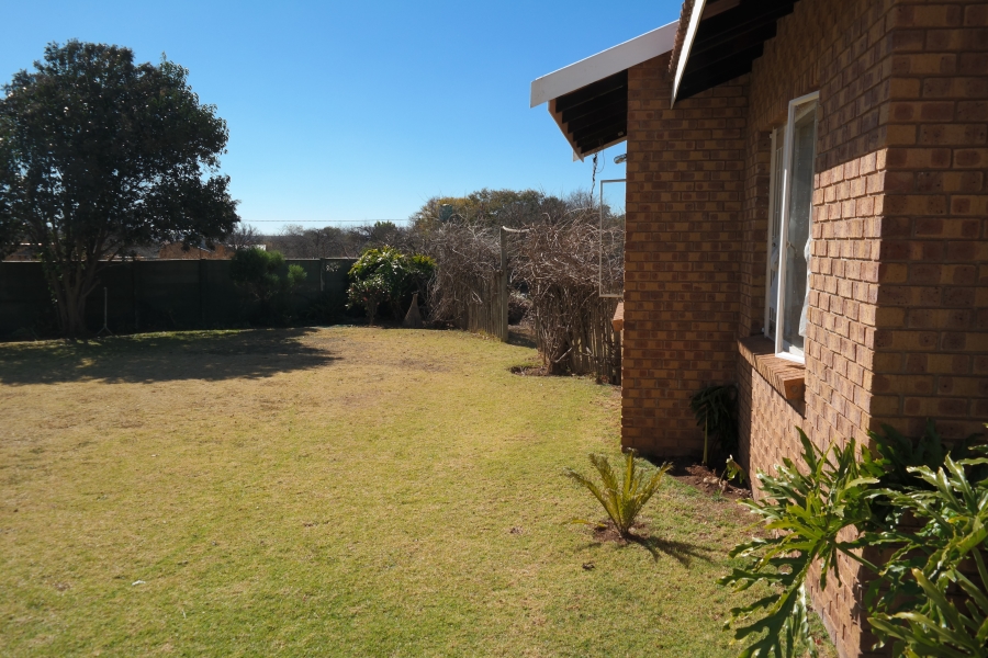 To Let 3 Bedroom Property for Rent in Randpoort Gauteng