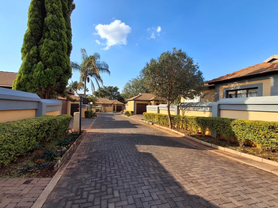 3 Bedroom Property for Sale in Heatherview Gauteng
