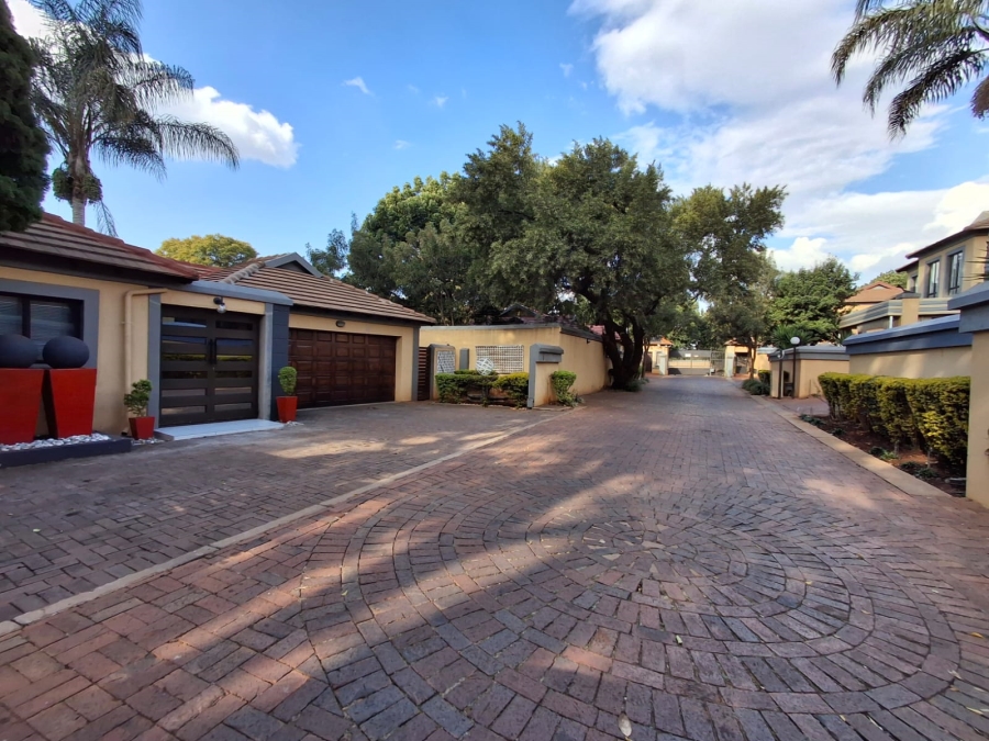 3 Bedroom Property for Sale in Heatherview Gauteng