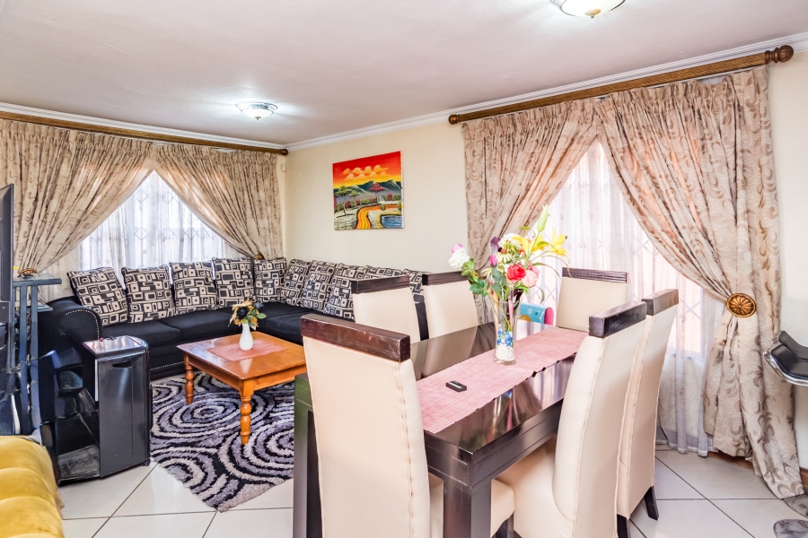 4 Bedroom Property for Sale in Cosmo City Gauteng